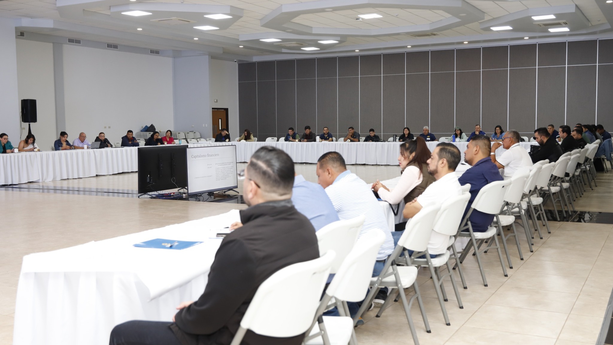 Diplomado de Economia Social 