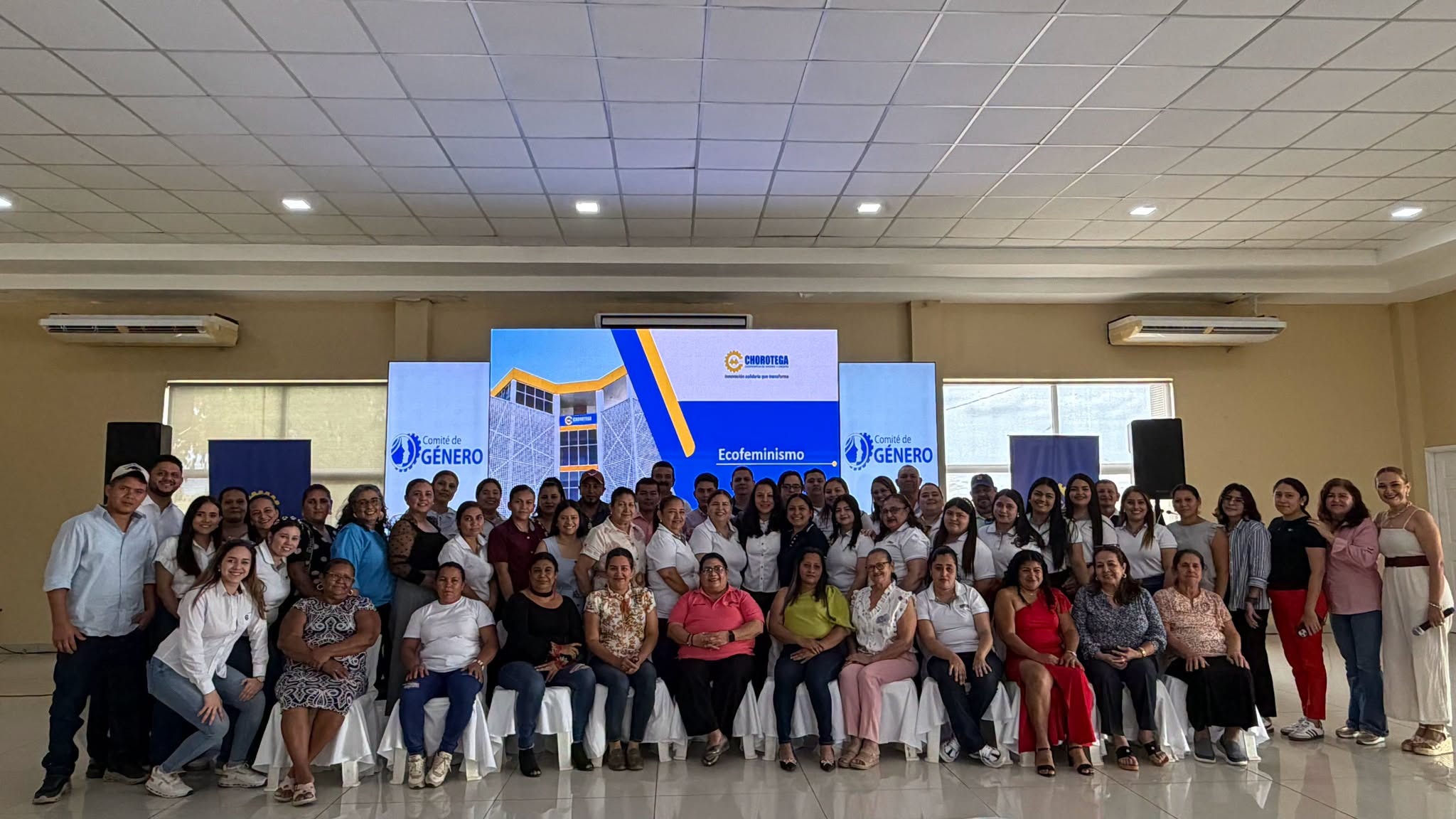 𝗖𝗼𝗻𝘀𝘁𝗿𝘂𝘆𝗲𝗻𝗱𝗼 𝘂𝗻𝗮 𝗖𝗼𝗼𝗽𝗲𝗿𝗮𝘁𝗶𝘃𝗮 𝗺𝗮́𝘀 𝗶𝗻𝗰𝗹𝘂𝘀𝗶𝘃𝗮 𝘆 𝗲𝗾𝘂𝗶𝘁𝗮𝘁𝗶𝘃𝗮.